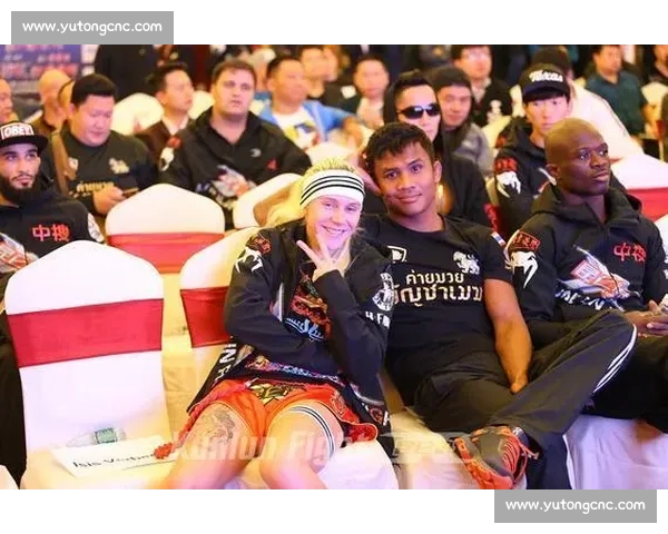 考菲尔泰克斯vs播求巅峰对决揭示泰拳时代更迭的历史一战全新篇